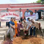 धारणी स्कूल में 'एक पेड़ मां के नाम' अभियान के तहत पौध वितरण कार्यक्रम