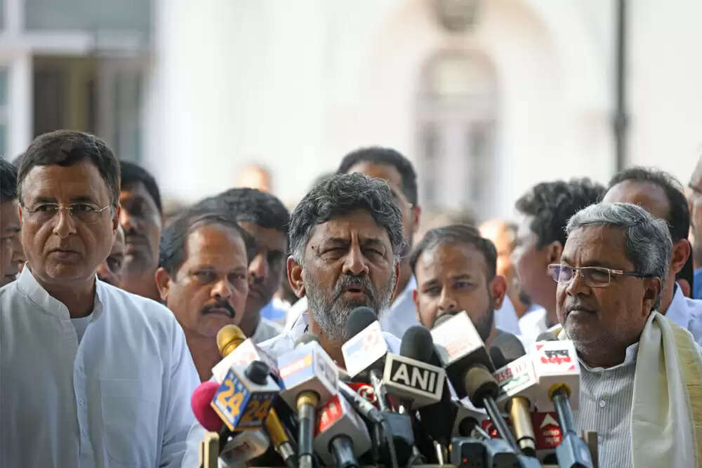 डीके शिवकुमार की दिल्ली यात्रा: मेयर से मुलाकात और एमसीडी के मास्टर प्लान की चर्चा