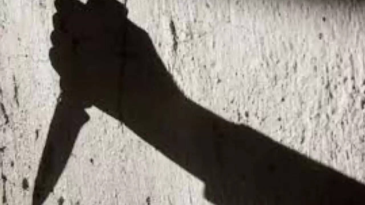 बेंगलुरु में टेलीकॉलर की हत्या: पति ने चाकू से किया हमला
