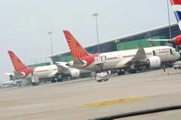 एयर इंडिया ने ईरान संकट के चलते कई उड़ानों के रूट में बदलाव किया