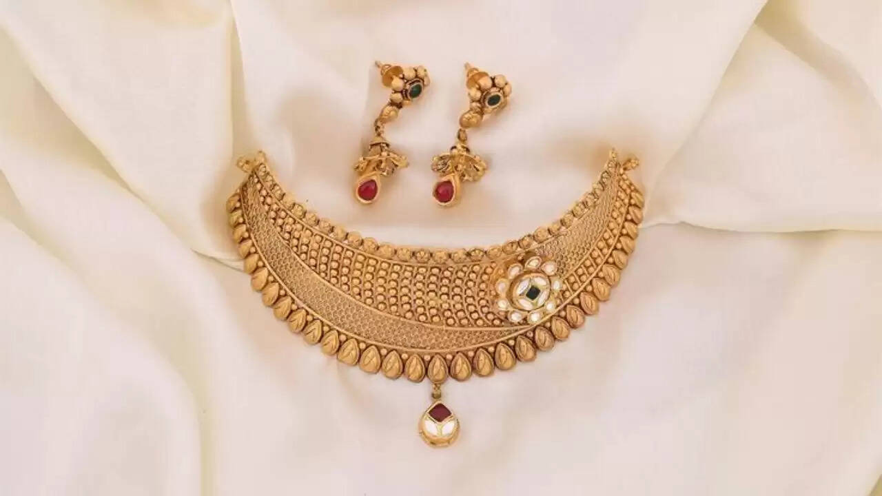 सोने और चांदी की कीमतों में वृद्धि: जानें आज के रेट