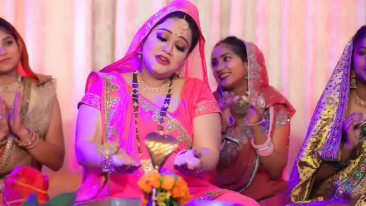 हरितालिका तीज पर भोजपुरी गाना 'तीज व्रत कथा' का जादू