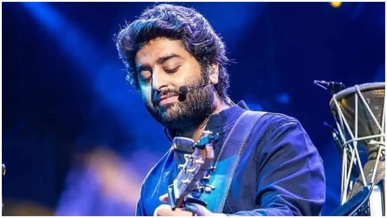 अरिजीत सिंह का रिटायरमेंट: फैंस के लिए खुशखबरी और आमिर खान की अपील