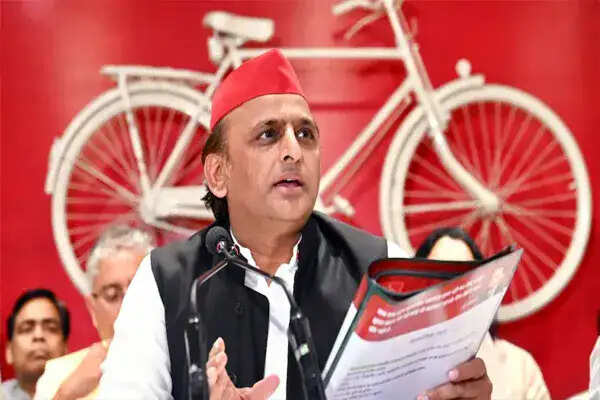 अखिलेश यादव के आरोपों पर राम मंदिर ट्रस्ट का तीखा जवाब