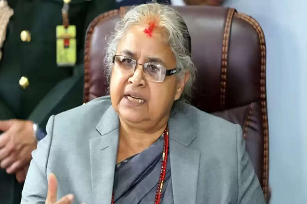 नेपाल में राजनीतिक उथल-पुथल: सुशीला कार्की को अंतरिम प्रधानमंत्री बनाने की तैयारी