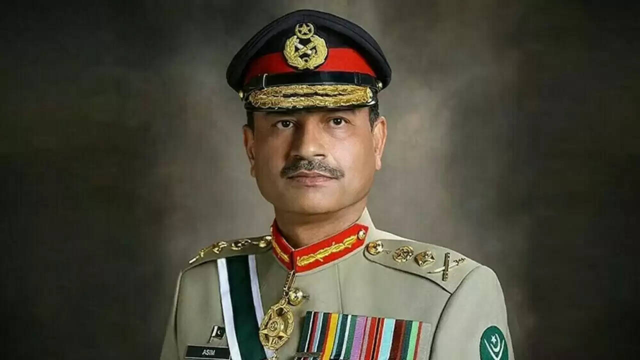 क्या पाकिस्तान के सेना प्रमुख असीम मुनीर राष्ट्रपति बनने की योजना बना रहे हैं?