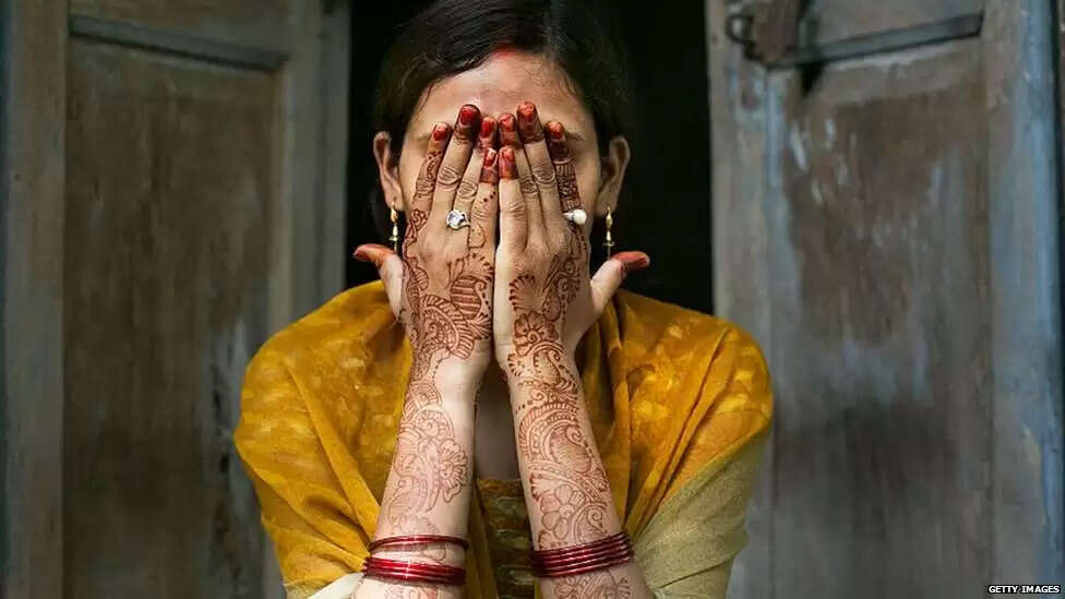 शादी के रिश्ते में लड़कों की ये आदतें बन सकती हैं बाधा