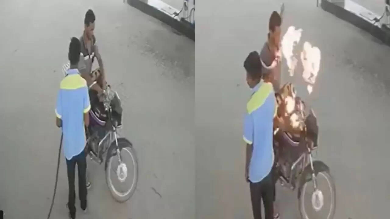 तेलंगाना में पेट्रोल पंप पर बाइक में लगी आग, बड़ा हादसा टला