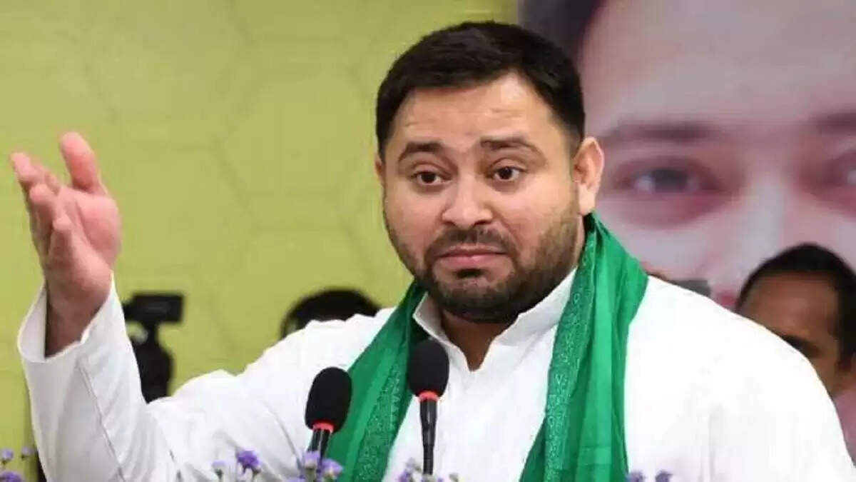 तेजस्वी यादव ने नीतीश सरकार पर किया हमला, बिहार की स्थिति पर उठाए सवाल