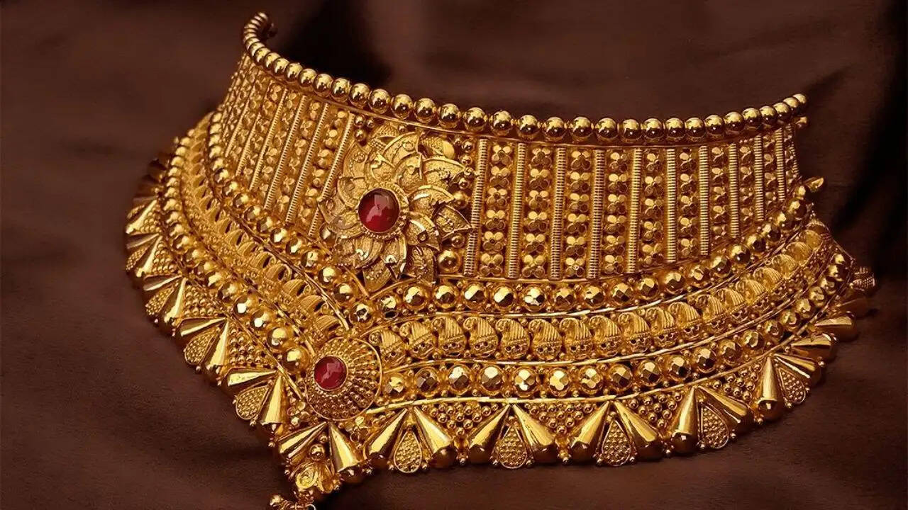 सोने और चांदी की कीमतों में वृद्धि: जानें आज के रेट