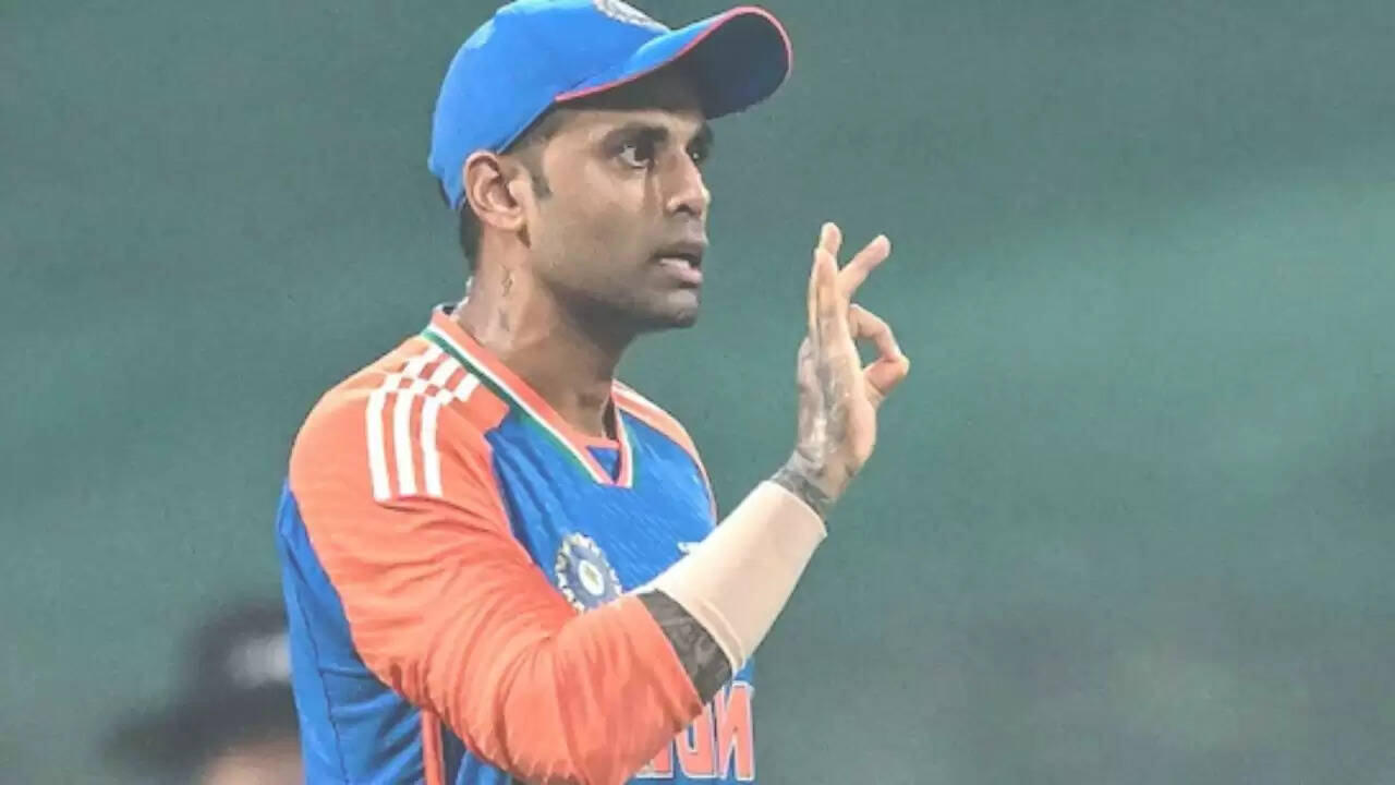 Asia Cup 2025 Final: भारत और पाकिस्तान के बीच बढ़ते विवादों के बीच होगा मुकाबला