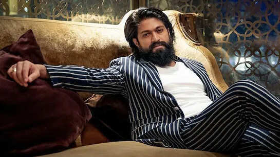 रॉकी भाई यश: संघर्ष से सफलता तक का सफर