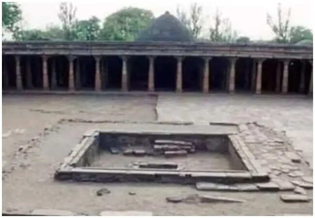 मध्य प्रदेश हाईकोर्ट का फैसला: भोजशाला को माना गया हिंदू मंदिर
