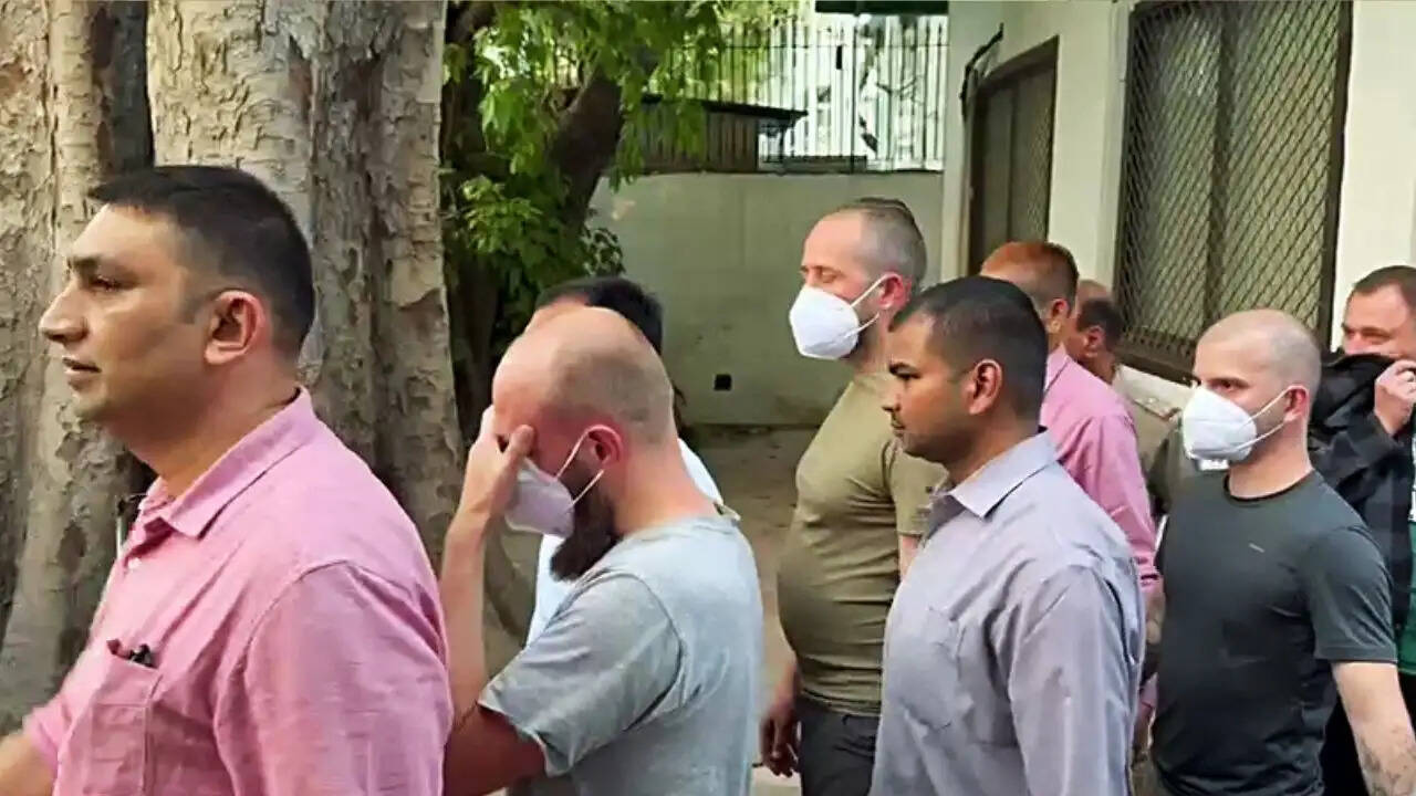 भारत में अमेरिकी और यूक्रेनी नागरिकों की गिरफ्तारी: म्यांमार में संदिग्ध गतिविधियों का मामला