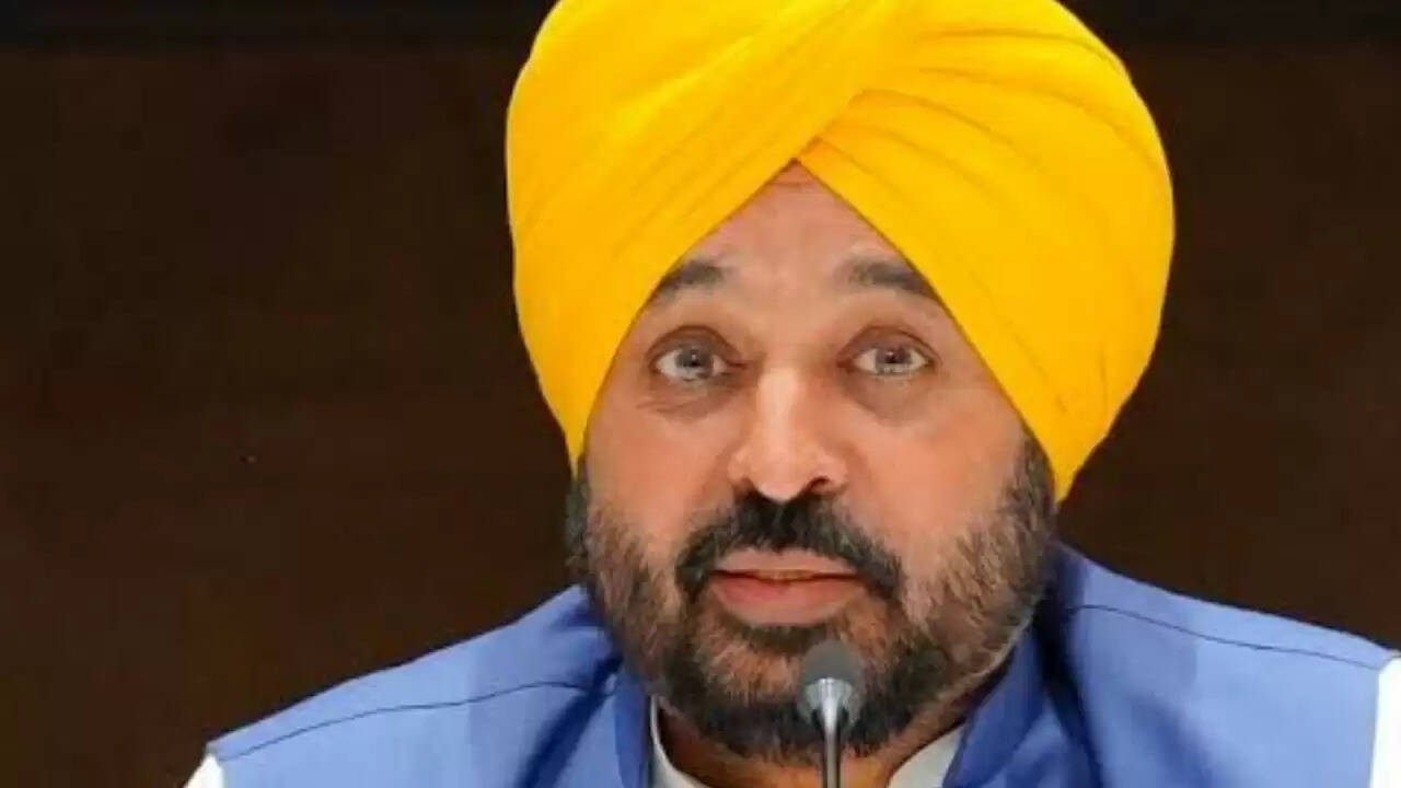 पंजाब की मान सरकार: सेवा और समानता का अनूठा उदाहरण