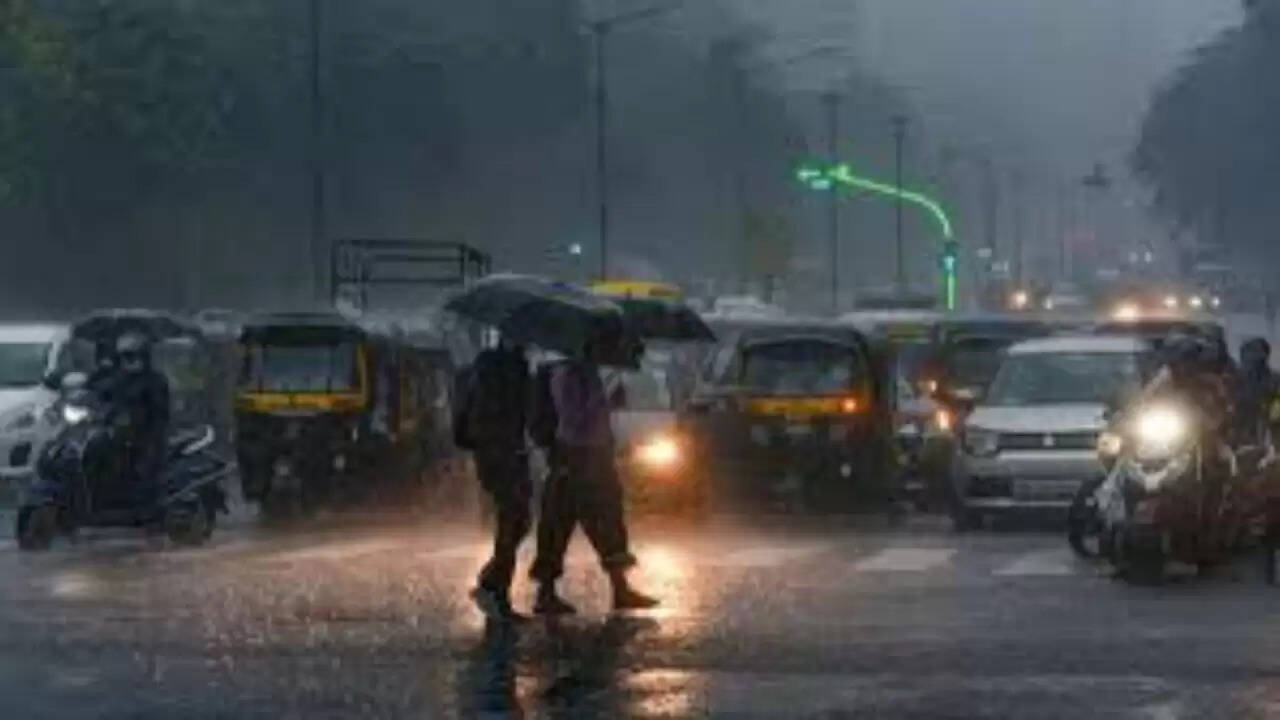 क्या है मई 2025 का असामान्य मौसम? जानें ठंड और बारिश के पीछे की वजहें