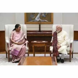 दिल्ली की मुख्यमंत्री ने प्रधानमंत्री मोदी को दीपावली की शुभकामनाएँ दीं