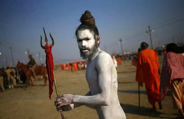 भारत के रहस्यमयी मंदिर: वशीकरण पूजा और साधुओं की अनोखी भूमिका