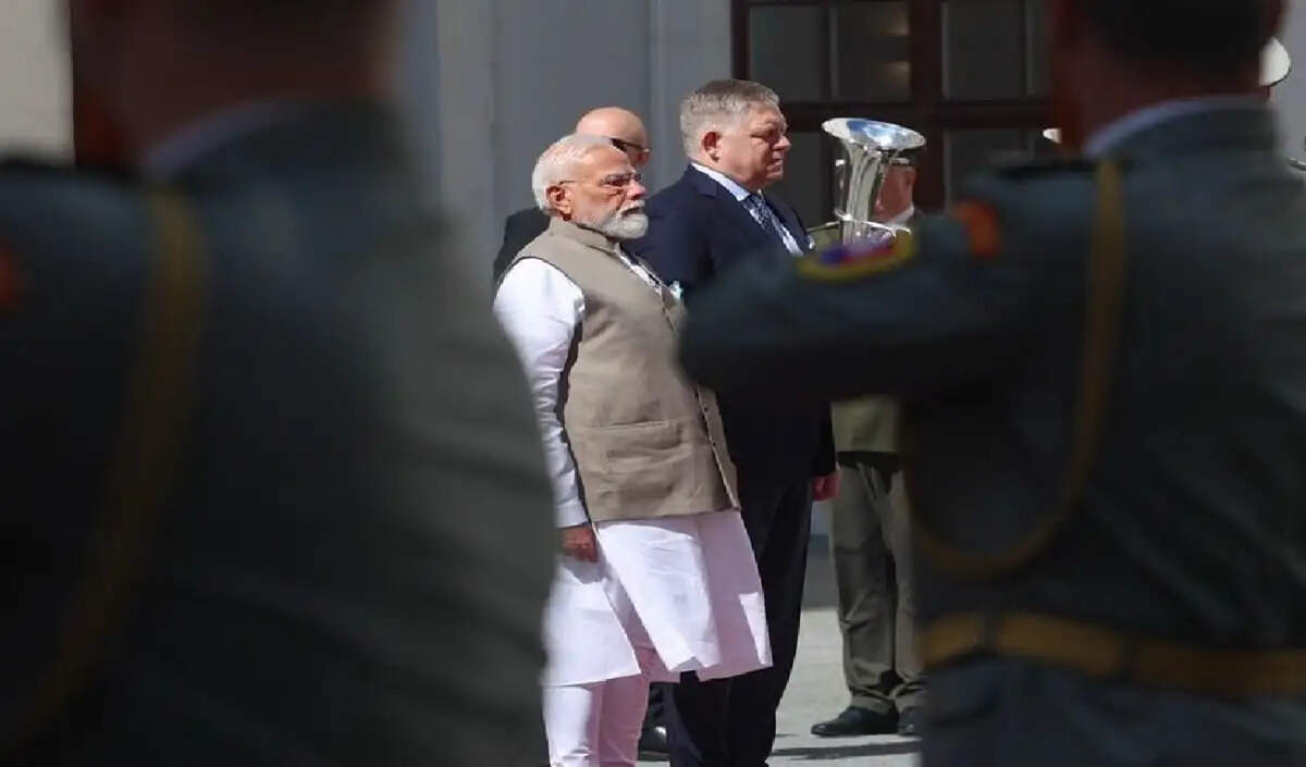 प्रधानमंत्री मोदी की स्लोवाकिया यात्रा: भारत और स्लोवाकिया के बीच नए व्यापारिक अवसर