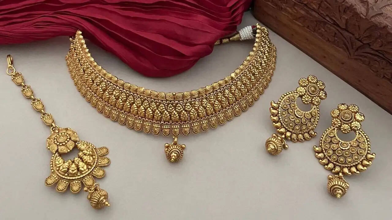 सोने और चांदी की कीमतों में वृद्धि: जानें आज के रेट