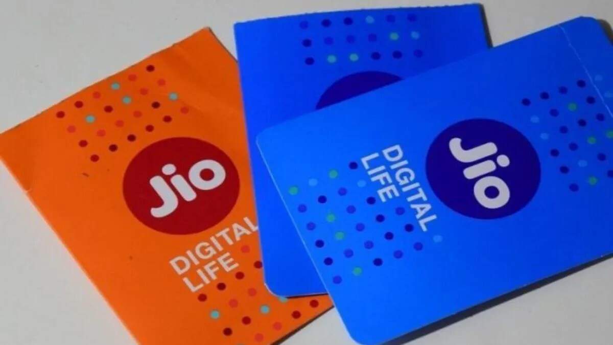 Jio का पोस्टपेड प्लान: 749 रुपये में अनलिमिटेड कॉलिंग और 100GB डेटा