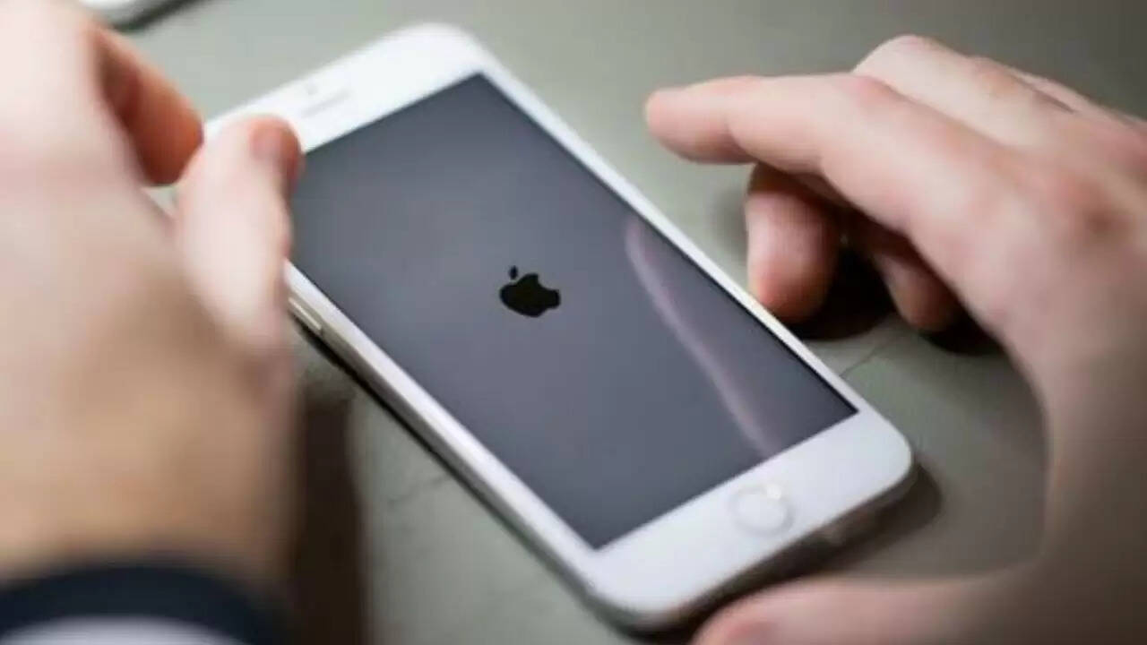 iOS 18.5 अपडेट से परेशान iPhone यूजर्स: Mail ऐप में आ रही समस्याएं