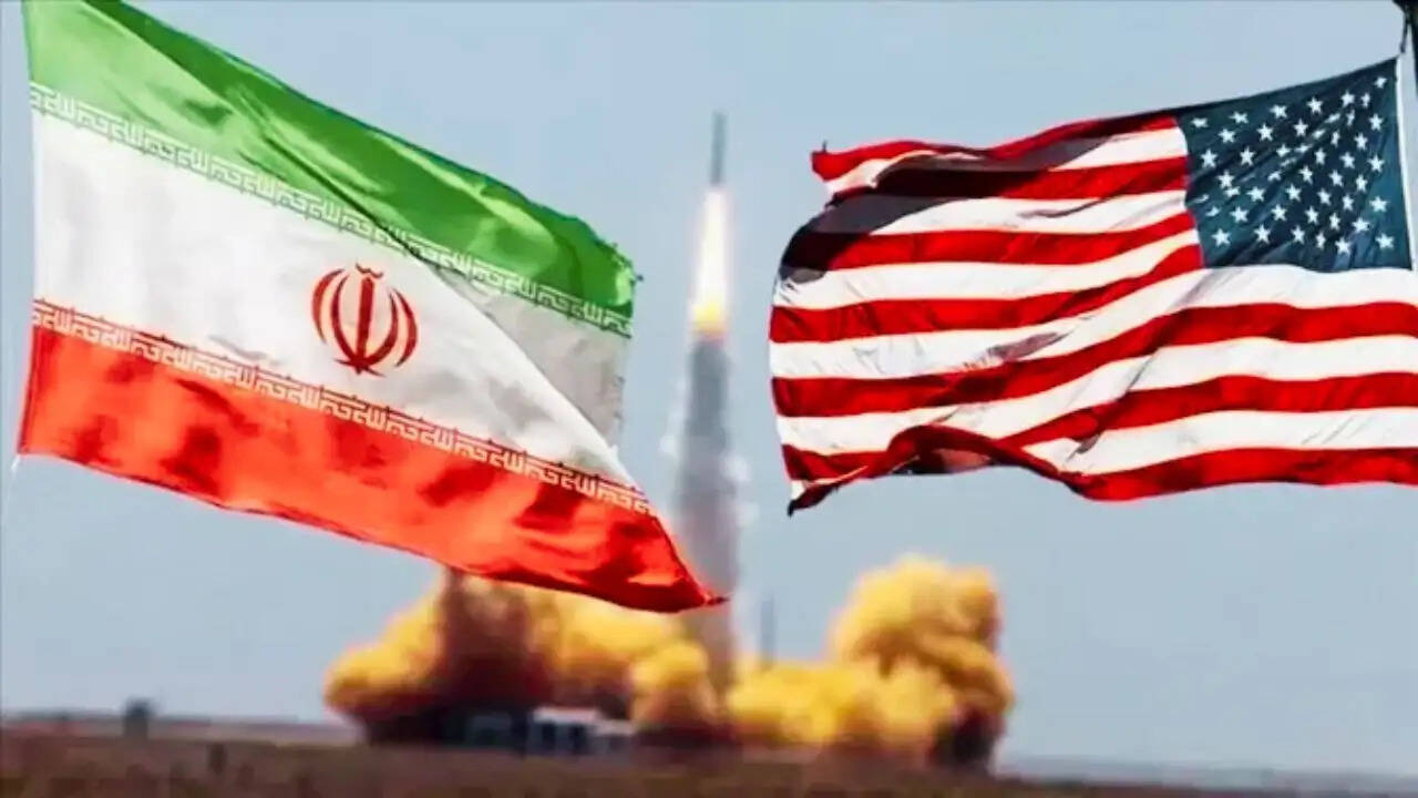 क्या अमेरिका और ईरान के बीच बढ़ते तनाव का हल बातचीत से निकलेगा?