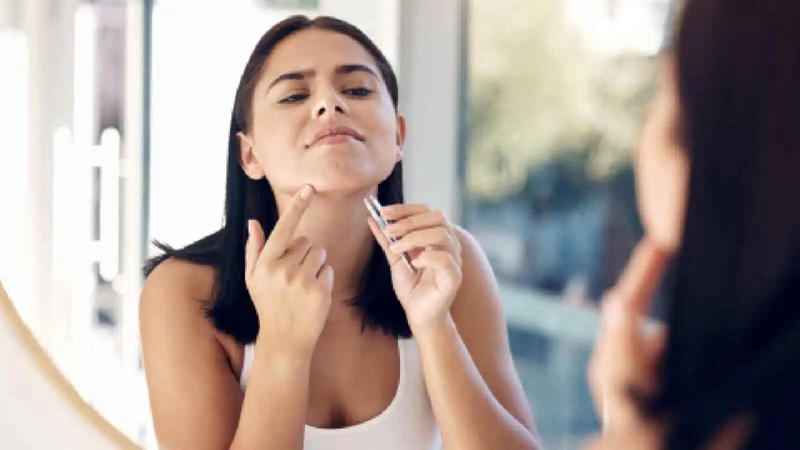 घर पर चेहरे के बाल हटाने के आसान और दर्द रहित तरीके