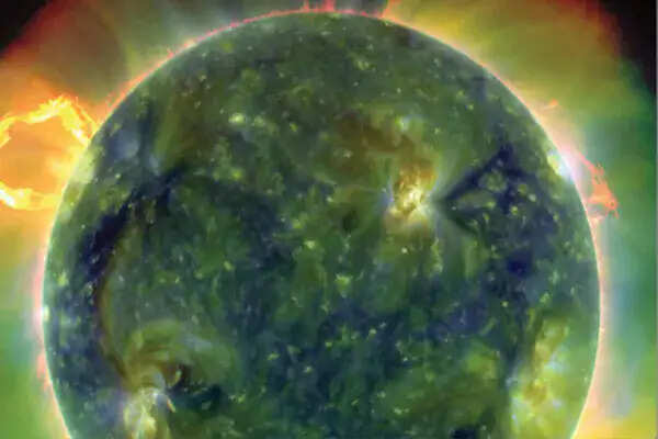 अल्ट्रावॉयलेट लाइट: विज्ञान और इसके रहस्यों की खोज