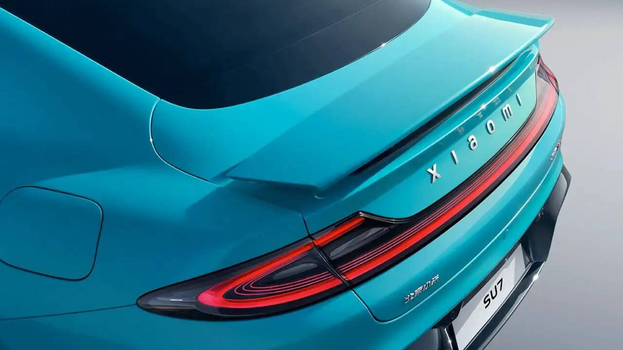 शाओमी SU7: तेज चार्जिंग और लंबी रेंज के साथ EV बाजार में नया कदम