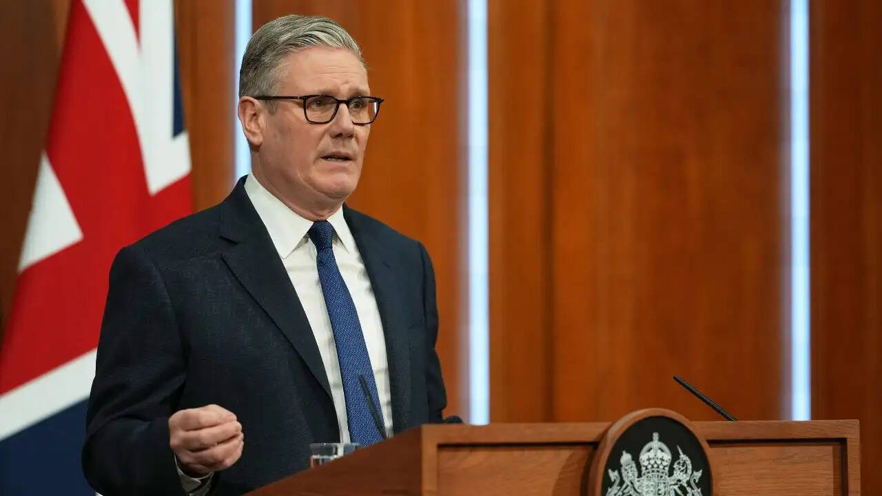 ब्रिटेन का स्पष्ट संदेश: खाड़ी संघर्ष में नहीं होगा सैन्य हस्तक्षेप