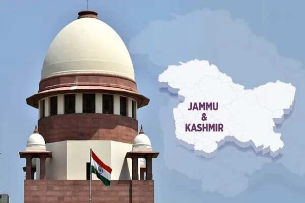 सुप्रीम कोर्ट ने जम्मू-कश्मीर राज्य का दर्जा बहाल करने की याचिका पर सुनवाई की
