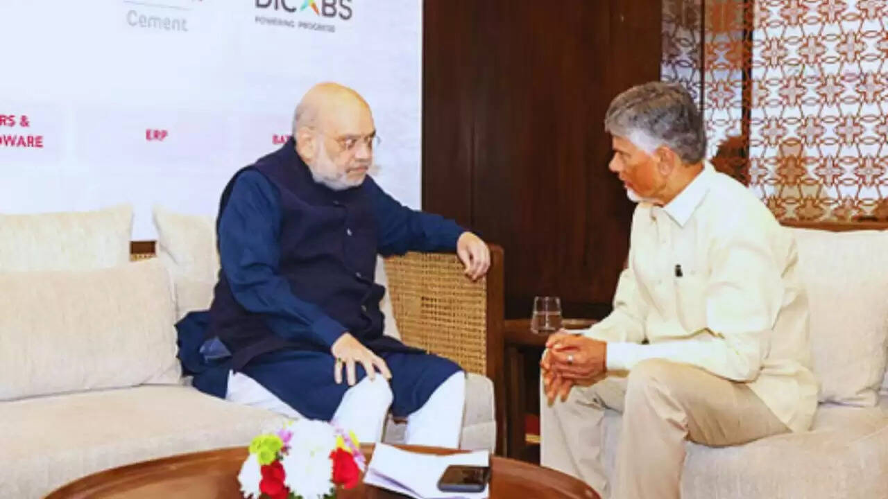 आंध्र प्रदेश की राजधानी अमरावती को औपचारिक मान्यता दिलाने की कोशिश में चंद्रबाबू नायडू