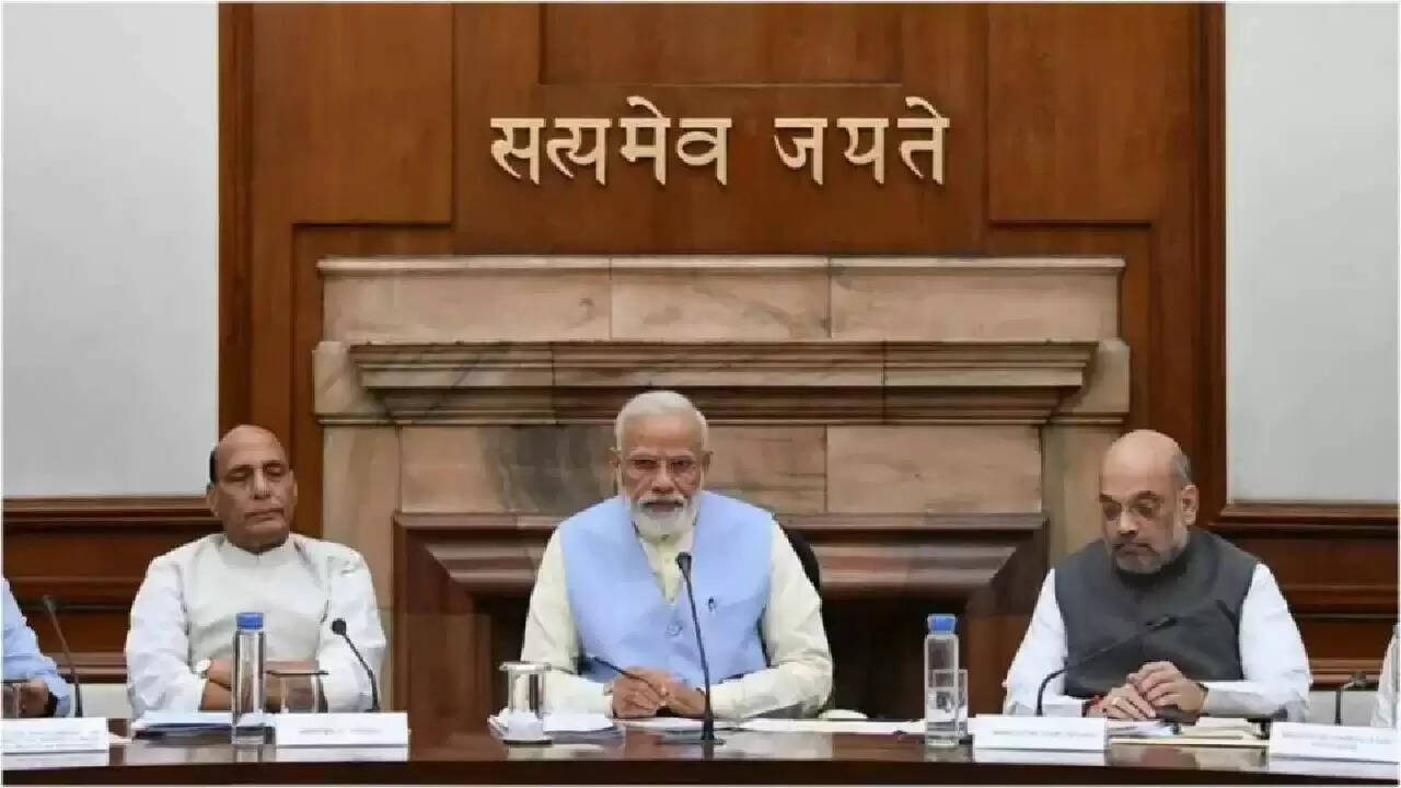 केंद्रीय मंत्रिमंडल की बैठक में महत्वपूर्ण निर्णय: उज्ज्वला योजना और तकनीकी शिक्षा को मिले फंड