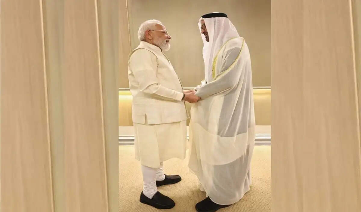 प्रधानमंत्री मोदी की UAE यात्रा: वैश्विक संकट के बीच भारत की नई रणनीति