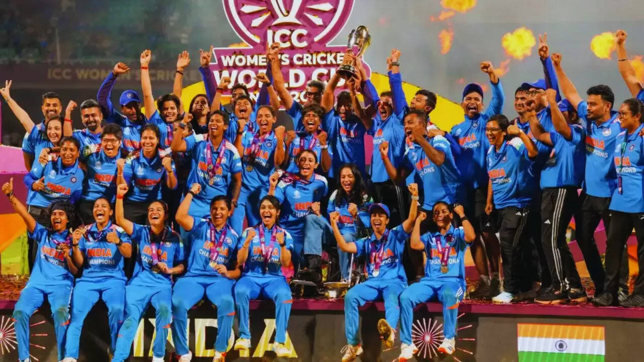 भारतीय महिला क्रिकेट टीम की ऐतिहासिक जीत: क्या होगी विक्ट्री परेड?