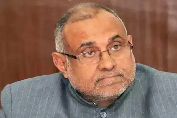 पाकिस्तान की कार्रवाई पर अविनाश राय खन्ना का कड़ा विरोध