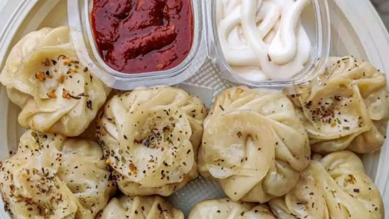 पंजाब में दो बच्चों की संदिग्ध मौत, मोमोज खाने के बाद बिगड़ी तबीयत