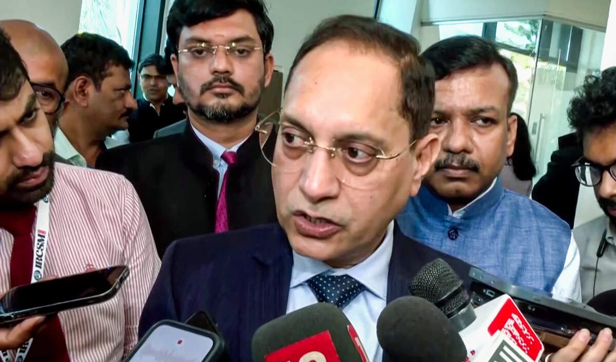 कॉरपोरेट बॉंड बाजार के विकास पर ध्यान केंद्रित करेगा सेबी