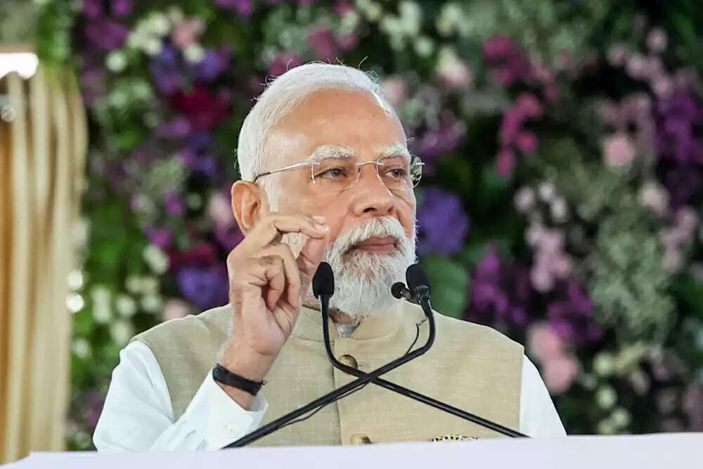 उत्तराखंड बस दुर्घटना पर प्रधानमंत्री मोदी का शोक