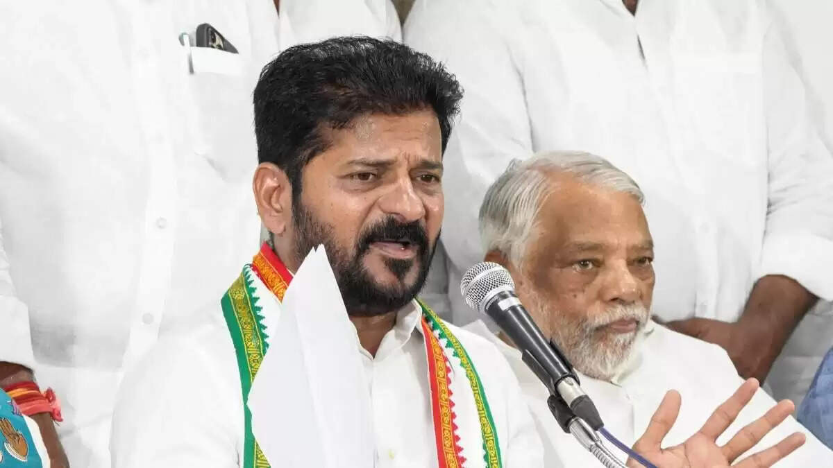 तेलंगाना में कैबिनेट विस्तार: रेवंत रेड्डी सरकार में शामिल हुए तीन नए मंत्री