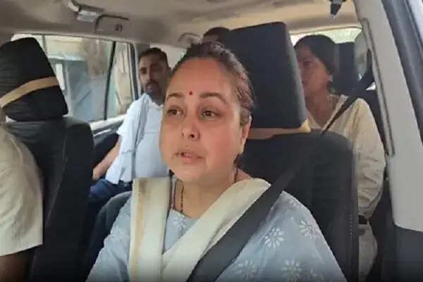 रोहिणी आचार्य ने लालू-राबड़ी की सुरक्षा में कटौती पर बिहार सरकार को दी चेतावनी