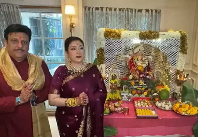 गोविंदा और सुनीता ने गणेश चतुर्थी का उत्सव मनाया