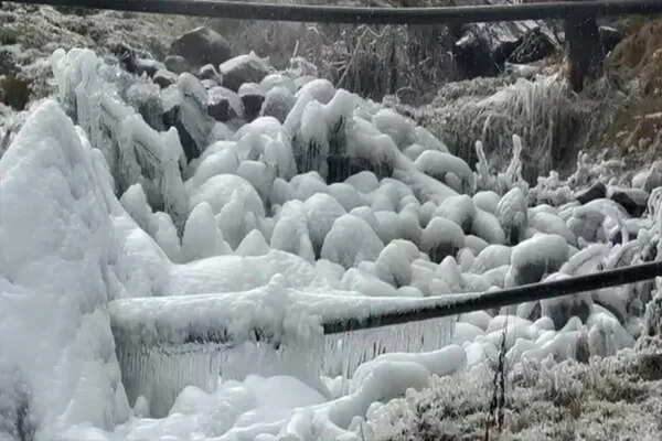 कश्मीर और लद्दाख में कड़ाके की ठंड, द्रास बना सबसे ठंडा स्थान