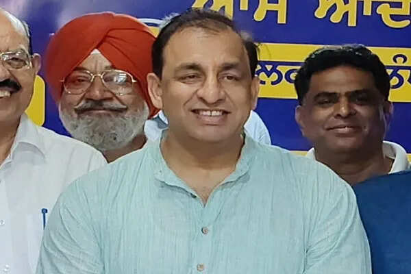पंजाब की मुख्यमंत्री स्वास्थ्य योजना: नितिन कोहली ने की सराहना