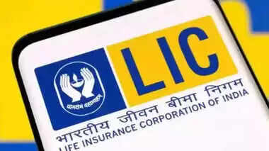 LIC की जीवन आज़ाद योजना: जानें इसके लाभ और विशेषताएँ