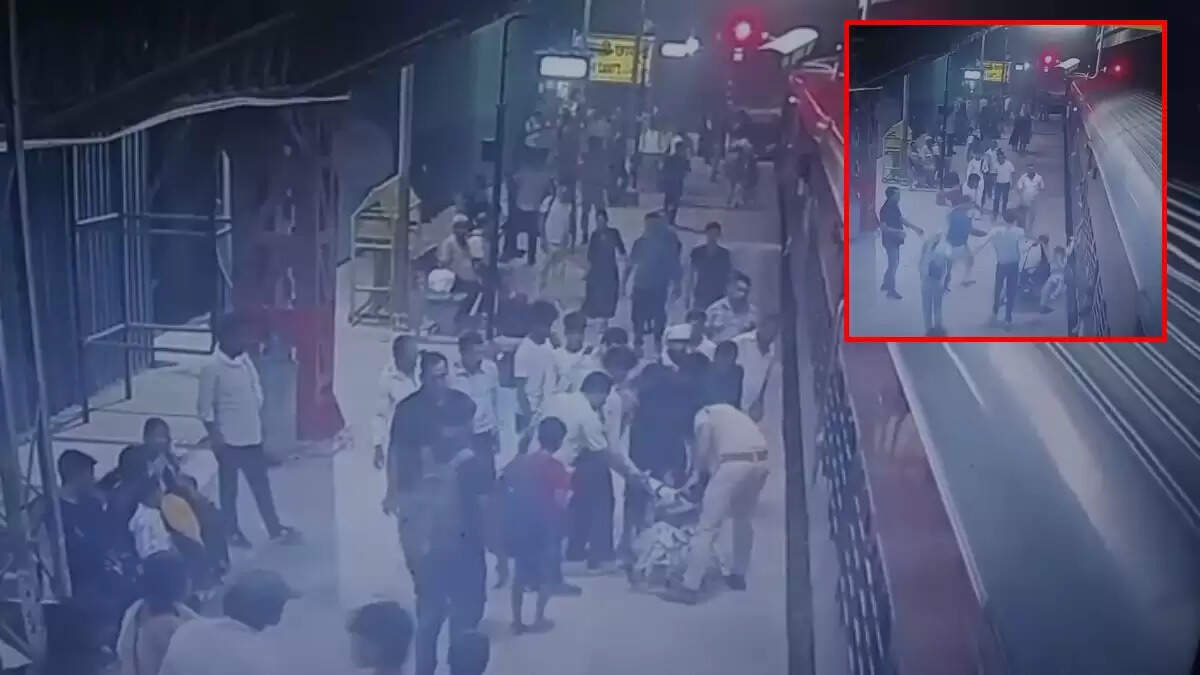 दिल्ली कैंट मेट्रो स्टेशन पर महिला की जान बचाने वाला आरपीएफ कर्मी