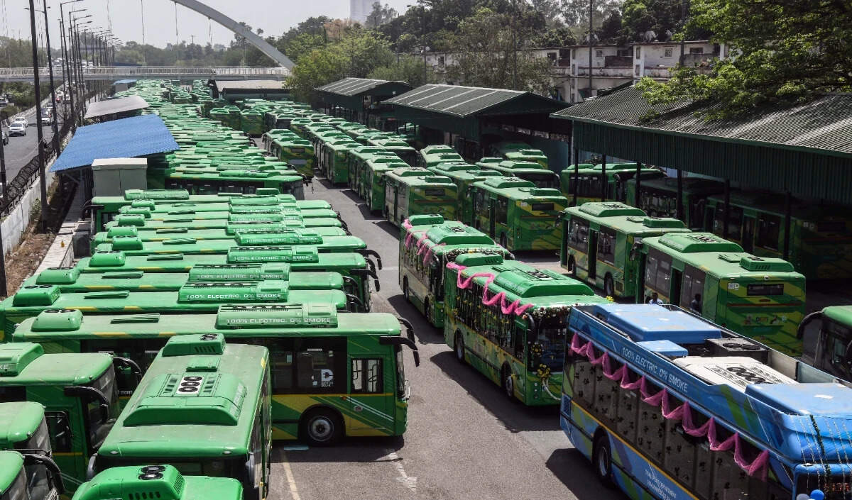 दिल्ली में बस स्टॉप के आधुनिकीकरण की नई पहल