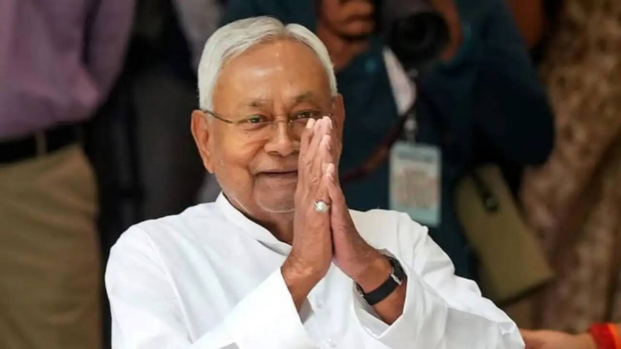 बिहार में नीतीश कुमार का नया राजनीतिक अध्याय: राज्यसभा में शपथ ग्रहण