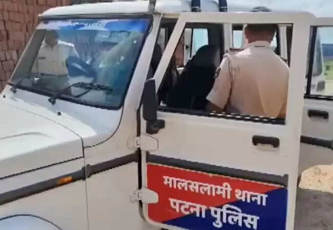 पटना में गोपाल खेमका हत्या मामले में पुलिस की बड़ी कार्रवाई